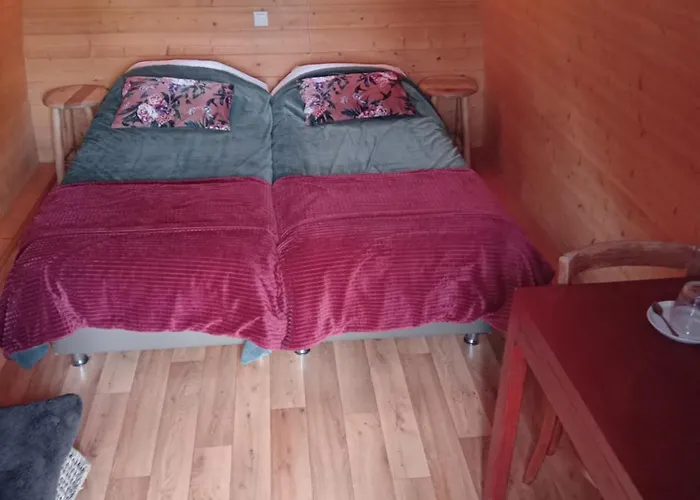 ロッジ Buitengewoon Overnachten *